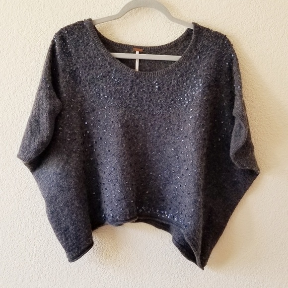 Free people grey sequin boho crop sweater size M - Picture 3 of 8